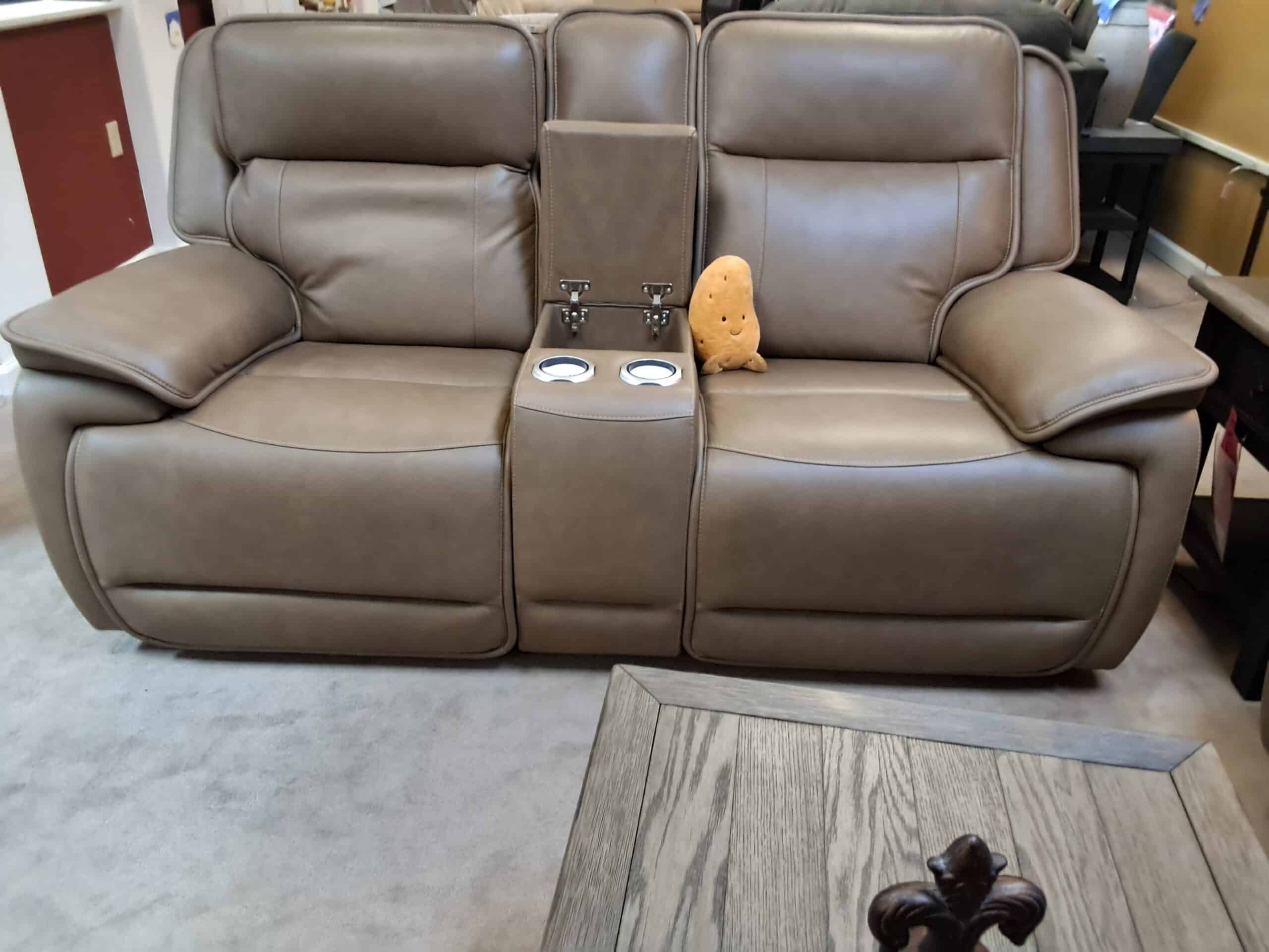 Power Double Reclining Loveseat with Storage Console & Adj Headrests-Tan Leather/Vinyl